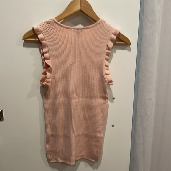 Express ribbed sweater vest ruffle trim light pink size medium - Picture 2 of 5